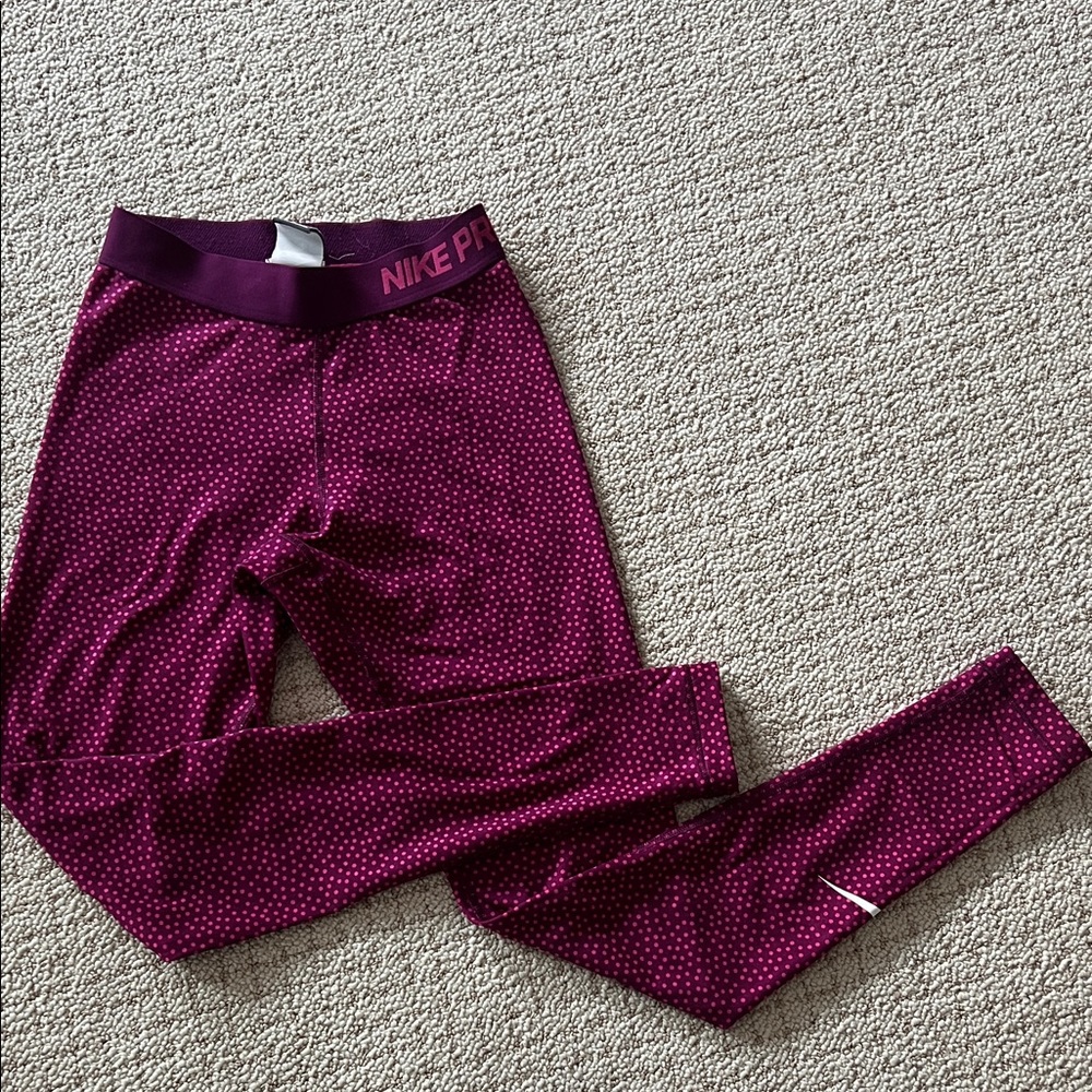 Nike Purple and Pink Dotted Leggings